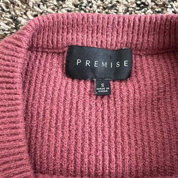 Women’s sweaters - LOT of 3 (American Eagle XS, Premise S, Zaful S) - Picture 11 of 11